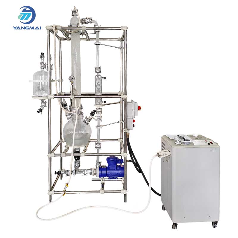 Tại sao hệ thống lọc khí lại cần thiết trong phòng thí nghiệm hóa học theo xu hướng môi trường